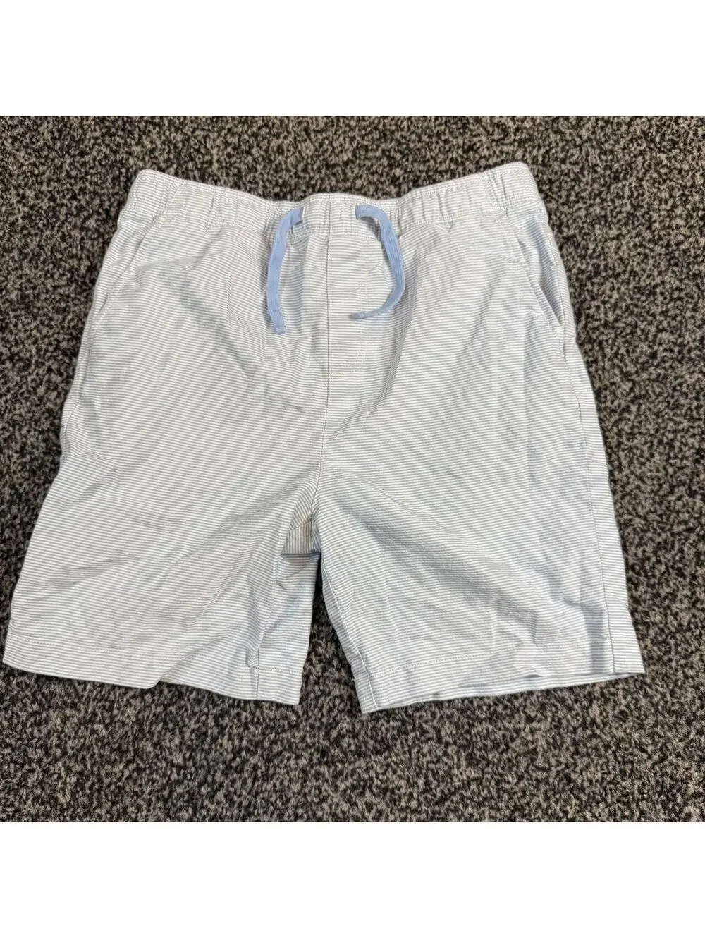 Vineyard Vines white with thin gray vertical stripes shorts, kids xl